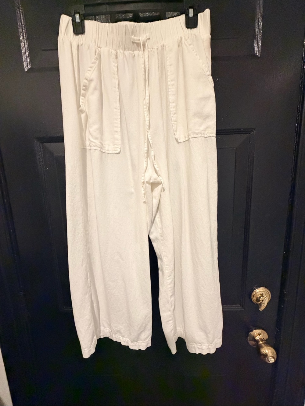 Ci Sono Cream Wide-Leg Drawstring Pants with Patch Pockets